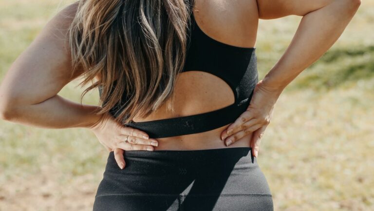 7 Tips to Treat Back Pain